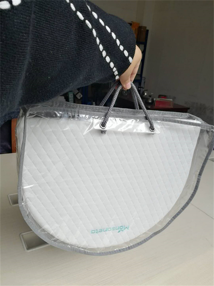 กระเป๋าถือ PVC