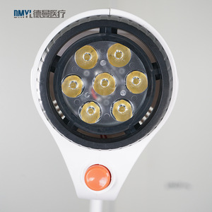 Lámpara Dental Móvil Dmyl con 7 LED, 3000 Lúmenes, Certificación CE, para Exámenes Quirúrgicos - Product Image 4