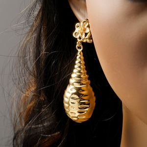 Joyería de Moda, Pendientes Clásicos de Perlas de Imitación con Baño de Oro de 18K para Mujer, para Aniversario - Product Image 4