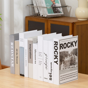 Libro Decorativo Vuoto Personalizzato di Lusso per Soggiorno, Hotel, Club, Modello Pieghevole con Copertina Rigida - Product Image 1