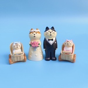 Miniature Diorama Maison Petites décorations Mariés japonais Chat Zakka Épicerie Décoration de bureau mignonne Mini artisanat en résine - Product Image 3