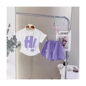 Nuovi modelli abbigliamento estivo per bambini abbigliamento sportivo da ragazza Set Top + <span class=keywords><strong>pantaloncini</strong></span> Set abbigliamento per bambini - Product Image 2