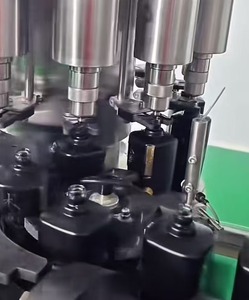自动电动宠物矿物质纯水生产线中国核心组件饮料洗发水瓶液体填料 - Product Image 2