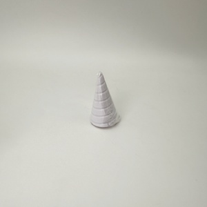 Herramienta de sujeción y soporte para antena de jardinería, cono triangular, color blanco - Product Image 6