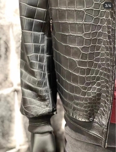 Veste en cuir de crocodile à capuche pour homme - 100% cuir de crocodile - Fermeture éclair coupe-vent - Manteau d'hiver tendance - Product Image 5