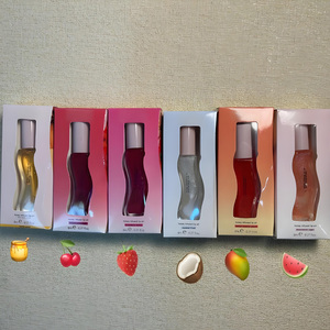 Fournisseur en gros de gloss à lèvres personnalisés, aux saveurs de <span class=keywords><strong>miel</strong></span> et de fruits variés, pour des soins des lèvres imperméables et hydratants. - Product Image 3