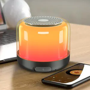 RGB Lampu LED Warna-warni Speaker Nirkabel Portabel Luar Ruangan Tahan Air Mini Speaker Bluetooth TWS Kecil