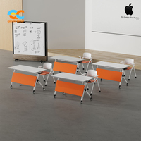 Table de formation modulaire blanche avec roulettes et panneau orange pour réunions de bureau, salles de formation et salles de classe