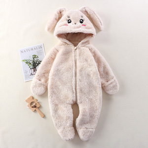 <span class=keywords><strong>Tutina</strong></span> per Neonati Autunno e Inverno, Simpatica <span class=keywords><strong>Tutina</strong></span> Cartoon con Panda, Coniglio e Orso, Tuta in Peluche per Uscire - Product Image 2