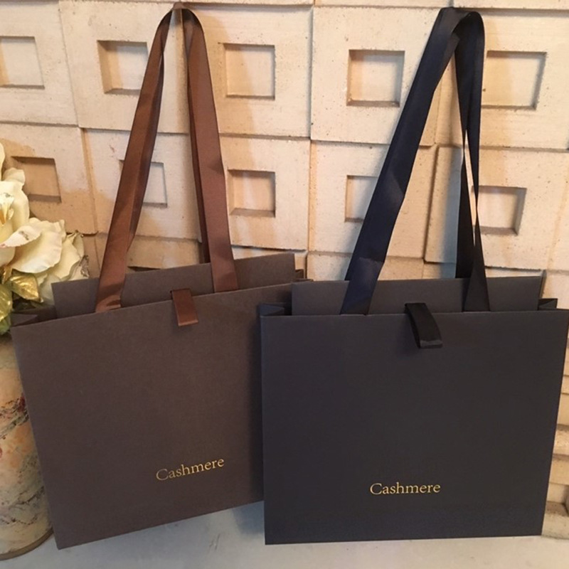 Custom Coffee Color Special Paper Hot Stamping Handbag Custom Gift Bag Thick Clothing Store Custom logo High-end Paper Bag