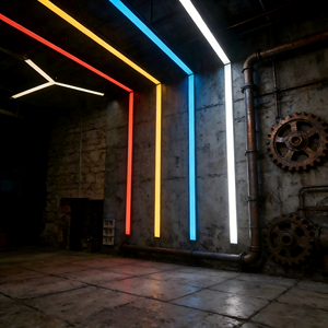 Luces LED Lineales Cinéticas con Control DMX 3D para Decoración de Áreas de Juego VR/AR, Luces de Techo para Eventos de Discotecas - Product Image 1