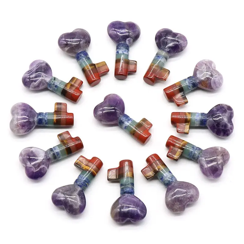 Chave de pedra de amor de cristal de pedra de cura natural chave de pedra de sete chakras em forma de coração para presente cristais chave de pedra preciosa de 7 chakras