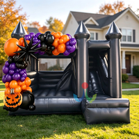 Château gonflable noir gothique moderne d'Halloween avec toboggan intégré pour les fournisseurs de fêtes saisonnières