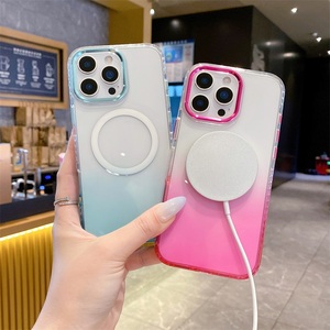 Coque dégradée style Ins pour <span class=keywords><strong>iPhone</strong></span> 15 <span class=keywords><strong>14</strong></span> <span class=keywords><strong>Pro</strong></span>, coque souple en TPU magnétique avec anneau métallique et protection antichoc intégrée transparente - Product Image 3