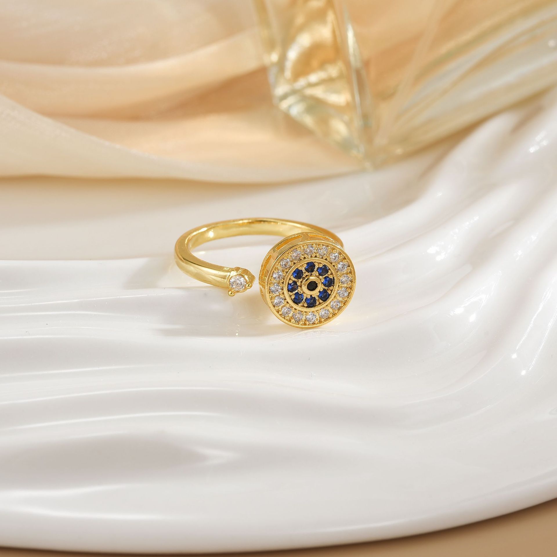 Rotating ring 28