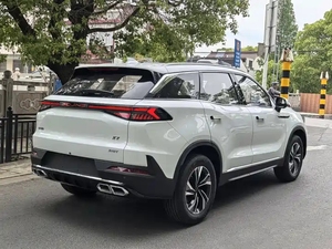 热销中国制造的北京品牌X7汽车，188马力和305扭矩豪华SUV制造商有现货 - Product Image 4