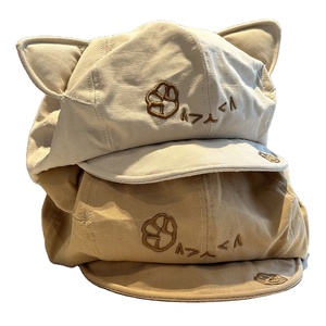 Cappello ottagonale con orecchie da gatto in stile cartone animato, cappello da bambino in stile giapponese che valorizza il viso, cappello a becco d'anatra retrò. - Product Image 1
