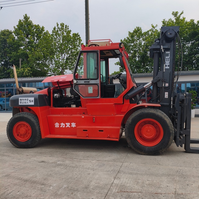 Industrial Forklifts HE-230