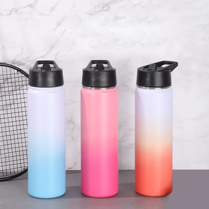 Bouteille d'eau isolée sous vide de 22 oz, grande bouteille de sport, carafe thermos en acier inoxydable avec couvercle, vente en gros