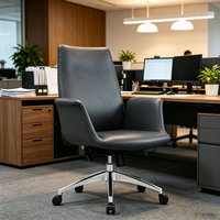Chaise de bureau de direction ergonomique moderne pivotante et réglable en cuir avec support lombaire pour la maison, le bureau et l'hôpital