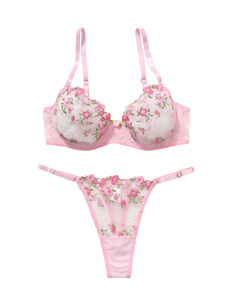 Set Lingerie Bunga Mawar Romantis Bra Push Up T-Back Wanita Seksi Dua Potong Pakaian Dalam Jaring Lembut Tali Dapat Disesuaikan - Product Image 6