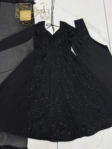 Tela Anarkali de la Mejor Calidad en Color Negro, Georgette Fox Puro y Suave con Bordado de Lentejuelas Lukhnawi, Precio al por Mayor - Product Image 6