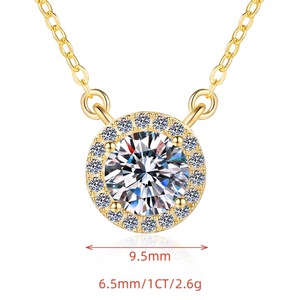 Collar con Colgante Simple de Plata S925 con Moissanita Redonda de 1ct, Resistente al Agua, Venta al Por Mayor para Joyerías y Boutiques - Product Image 6