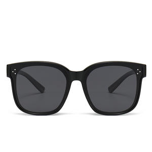 Lunettes de soleil Gm Over Ear, monture noire, Tr90, polarisées, UV400, unisexe, style conduite - Product Image 1