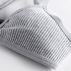 Sous-vêtements sexy en coton pour femmes confortables, soutien-gorge en coton sans fil à col en V profond pour femmes - Product Image 3