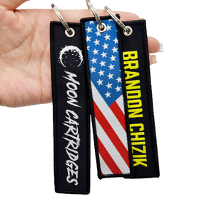 Producción de muestra de 3 días Entrega de 7 días Luna Doble cara Jet Tag Bandera Carta Llavero tejido de tela personalizado - Product Image 1