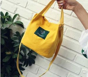 Bolso bandolera de lona para mujer con lazo, mini bolso de compras de moda personalizado con estampado de letras, amarillo - Product Image 3