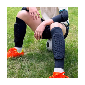 Tùy biến màu đen thoáng khí tổ ong chống va chạm thể thao thấp hơn chân bảo vệ bóng đá bóng đá bảo vệ ống chân bê tay áo miếng đệm - Product Image 1
