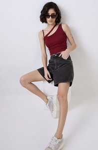 Camiseta sin Mangas Corta de Algodón a la Moda para Mujer, Material Suave y Elástico para Uso Diario, Viajes de Verano y Atuendos Casuales - Product Image 4
