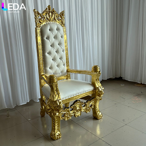 Sedia da sposa in stile trono antico dorato LEDA - Product Image 1
