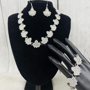 Figlie di Isis Sister oro Vintage placcato pendente semplice orecchino collana DOI antico ordine egiziano arabe gioielli nobili - Product Image 5