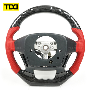 Volante Deportivo TDD de Fibra de Carbono con LED Real, Compatible con Toyota Reiz - Product Image 3