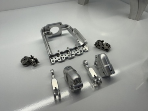 Piezas Metálicas de Aluminio Personalizadas de Fábrica DFM, Mecanizado CNC, Piezas Mecanizadas por CNC a Medida - Product Image 2