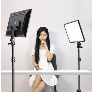 Luz LED Profesional de 14 Pulgadas para Selfies, Maquillaje y Fotografía, Iluminación LED Regulable para Ambiente de Belleza, Panel LED Regular - Product Image 1