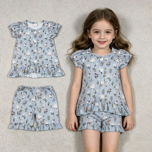 Conjuntos de Ropa para Niñas RTS, Diseño Casual de Verano con Estampado de Gansos y Flores, con Volantes y Pantalones Cortos, Venta al Por Mayor - Product Image 1