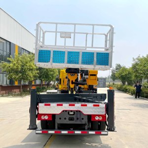 Thiết bị nâng hạ có người lái kính thiên văn bùng nổ điều chỉnh thủy lực outriggers 35M trên không hoạt động xe - Product Image 4