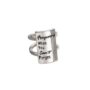 Anillo con letras rectangulares de gran venta con apertura abierta, un diseño de anillo punk de hip-hop único y de moda para <span class=keywords><strong>mujeres</strong></span> en <span class=keywords><strong>Instagram</strong></span> - Product Image 1