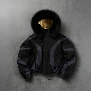 Veste à capuche oversize pour homme, style streetwear, hiver, impression brodée personnalisée, coupe-vent, fermeture éclair, col en fausse fourrure, en nylon - Product Image 3