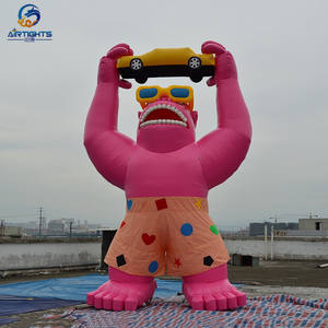 Hot Sale Hochwertiger riesiger aufblasbarer Gorilla, der einen Automodell ballon für Werbung hält - Product Image 1