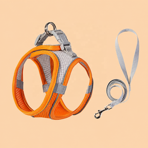 Arnés de chaleco para perro moderno, acolchado, ligero, transpirable, ajustable, antitirones, con hebillas de liberación rápida para paseos al aire libre - Product Image 3