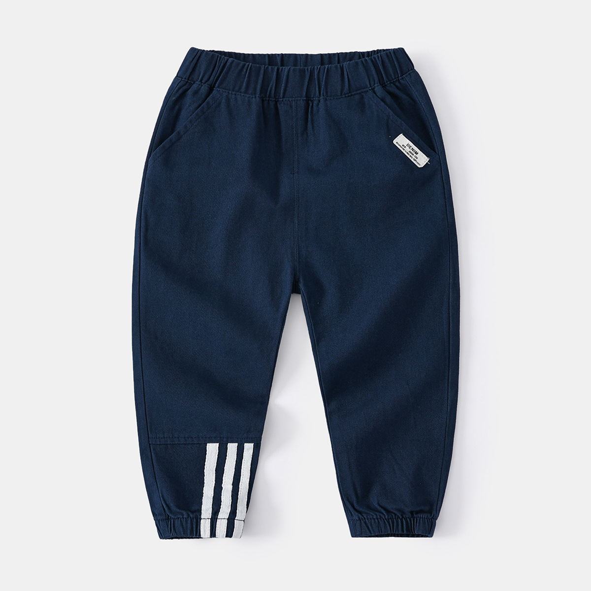 Pantalon bleu marine avec sangles