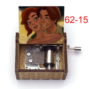 Carillon Vintage in Legno a Manovella con Tema del Film 'Once Upon a December', Decorazione per la Casa, Regalo Promozionale - Product Image 1