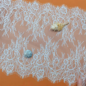 E1463 Tela Jacquard <span class=keywords><strong>de</strong></span> Encaje <span class=keywords><strong>de</strong></span> Pestañas, Adorno <span class=keywords><strong>de</strong></span> Encaje <span class=keywords><strong>de</strong></span> Flores Blancas y Negras Suaves, 3 Metros <span class=keywords><strong>de</strong></span> Largo, Ropa Elegante y Usada, Vestidos - Product Image 6