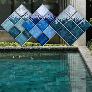 กระเบื้องโมเสคเซรามิกสีน้ำเงินขนาด 97x97 มม. สำหรับปูพื้นสระว่ายน้ำ ติดตั้งง่าย เหมาะสำหรับห้องครัว ผนังภายใน ดีไซน์ทันสมัย ทนน้ำ - Product Image 4
