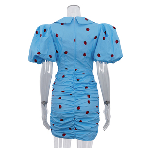 Abito Mini Estivo da Donna 2026 Blu con Stampa Fragole, Zip Posteriore, Maniche a Sbuffo e Dettagli Arricciati, <span class=keywords><strong>Vestito</strong></span> Aderente - Product Image 5