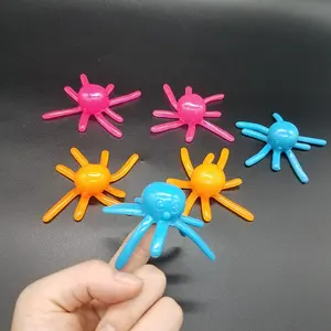Hochwertige Sticky Octopus umwelt freundliche TPR Stretchy Squishy Neuheit Lustige Finger puppe Sling shot Spielzeug für Kinder Party Favor